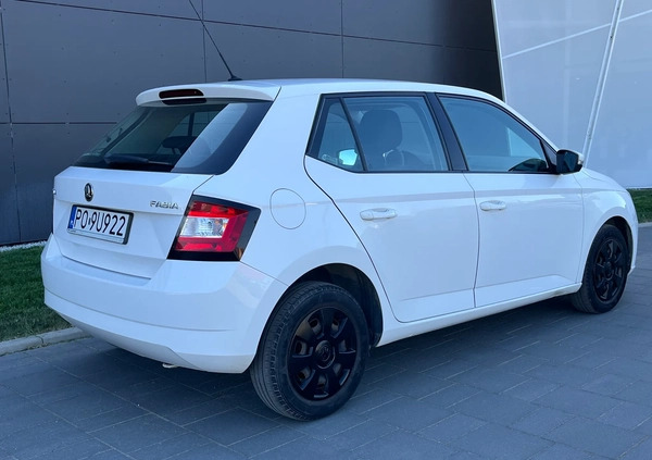 Skoda Fabia cena 24900 przebieg: 182394, rok produkcji 2016 z Głogów małe 277